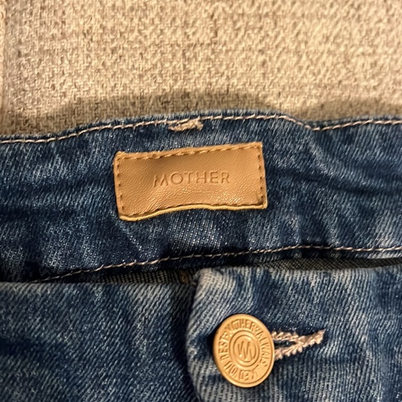 HP🎉!! MOTHER HIGH WAISTED LOOKER ANKLE FRAY 29 - Picture 9 of 16